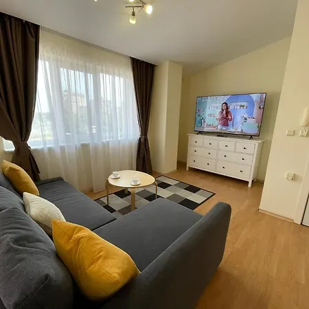 - Prestige Sea Viev * סאני ביץ'