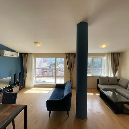 - Prestige Sea Viev דירה