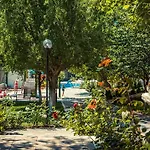 - Prestige Sea Viev Апартаменты