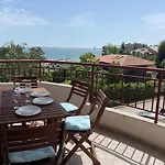 - Prestige Sea Viev Апартаменты Солнечный берег