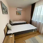 - Prestige Sea Viev Апартаменты