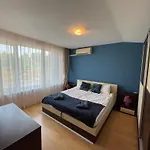 - Prestige Sea Viev Апартаменты *