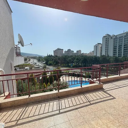 - Prestige Sea Viev דירה
