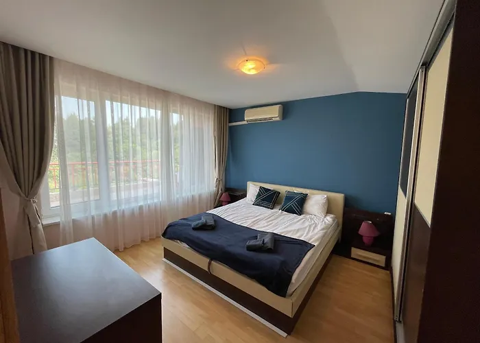 - Prestige Sea Viev Апартамент *