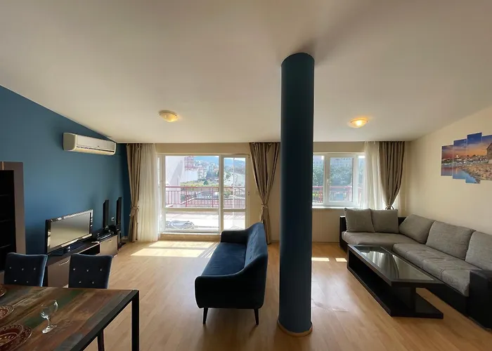 - Prestige Sea Viev Апартамент